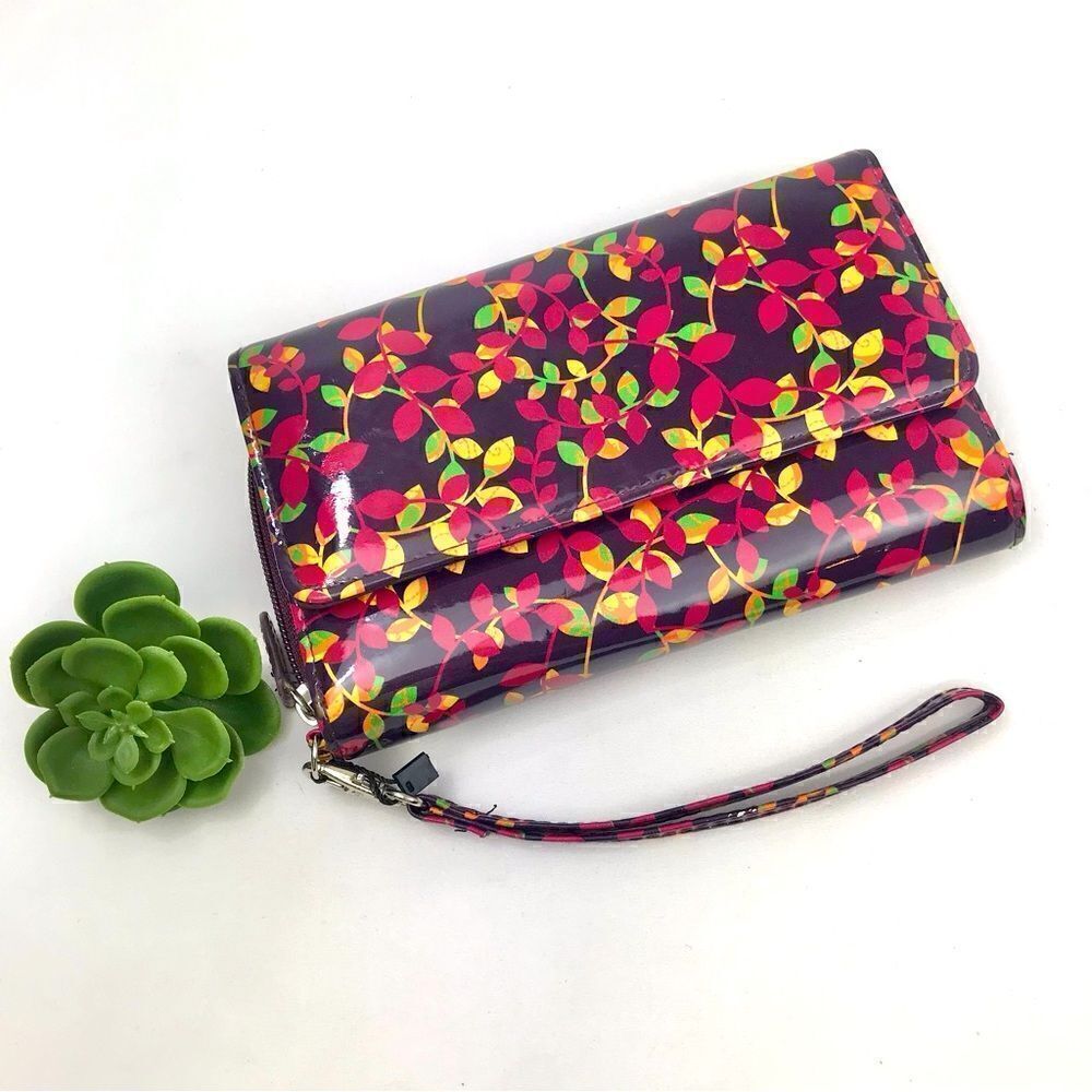 Mundi Burgundy Leaf Pattern Zip Safe Keeper Theft Protect Flap Wristlet Wallet